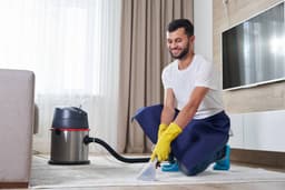 Say goodbye to dirt and stains with deep carpet cleaning!